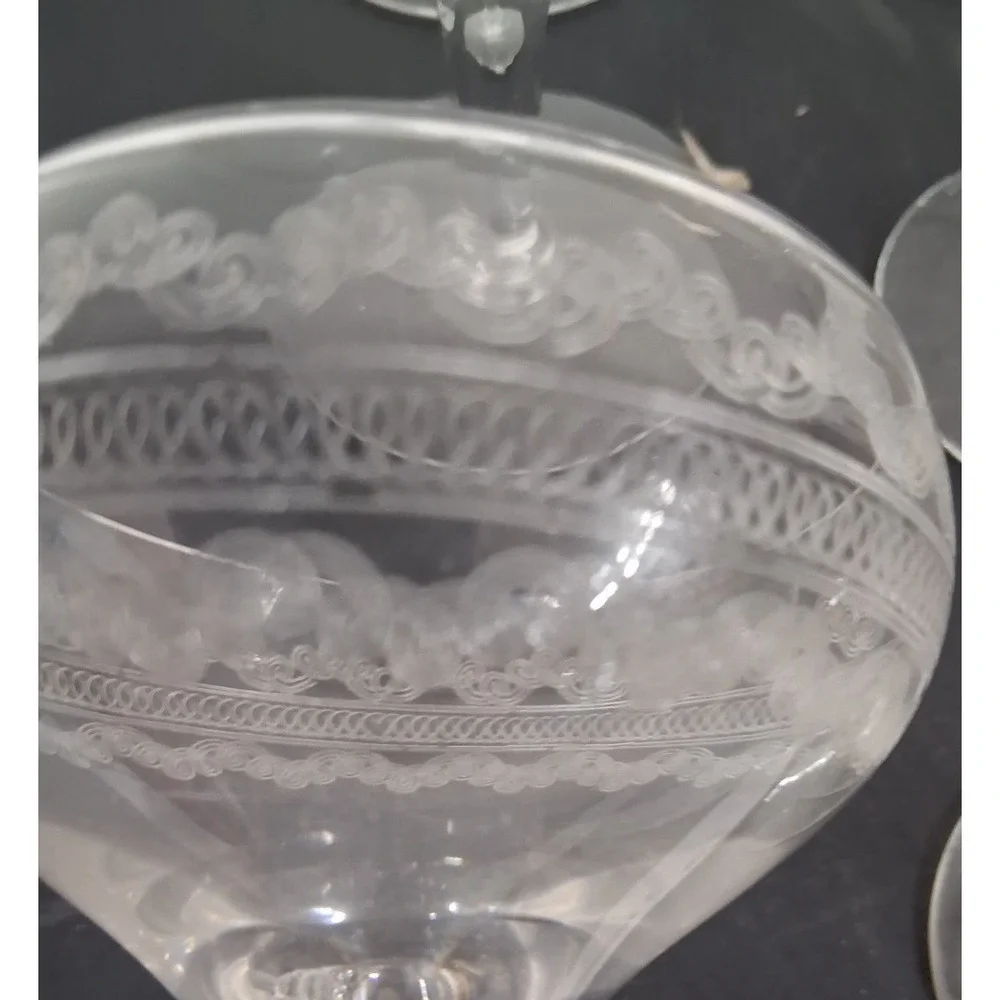 Set of 6 Vtg Fostoria Needle Etched Cloverleaf Sherbet/Champagne Glasses